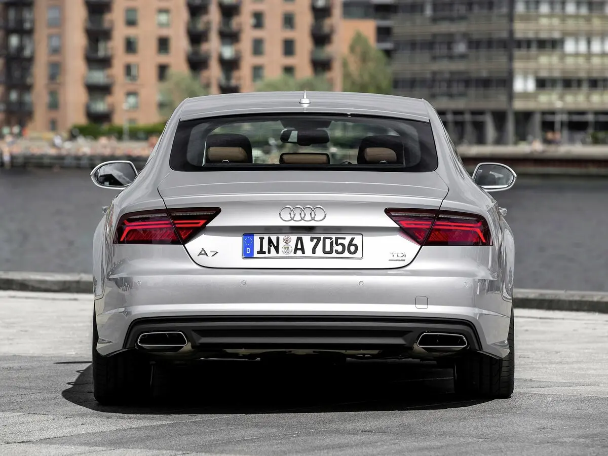 Audi A7 I (4G) Рестайлинг Лифтбек — сүрөт 4