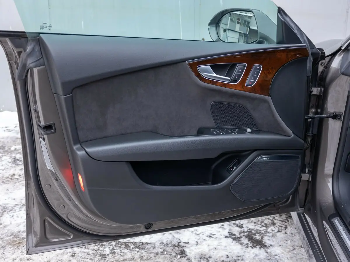 Audi A7 I (4G) Рестайлинг Лифтбек — сүрөт 24