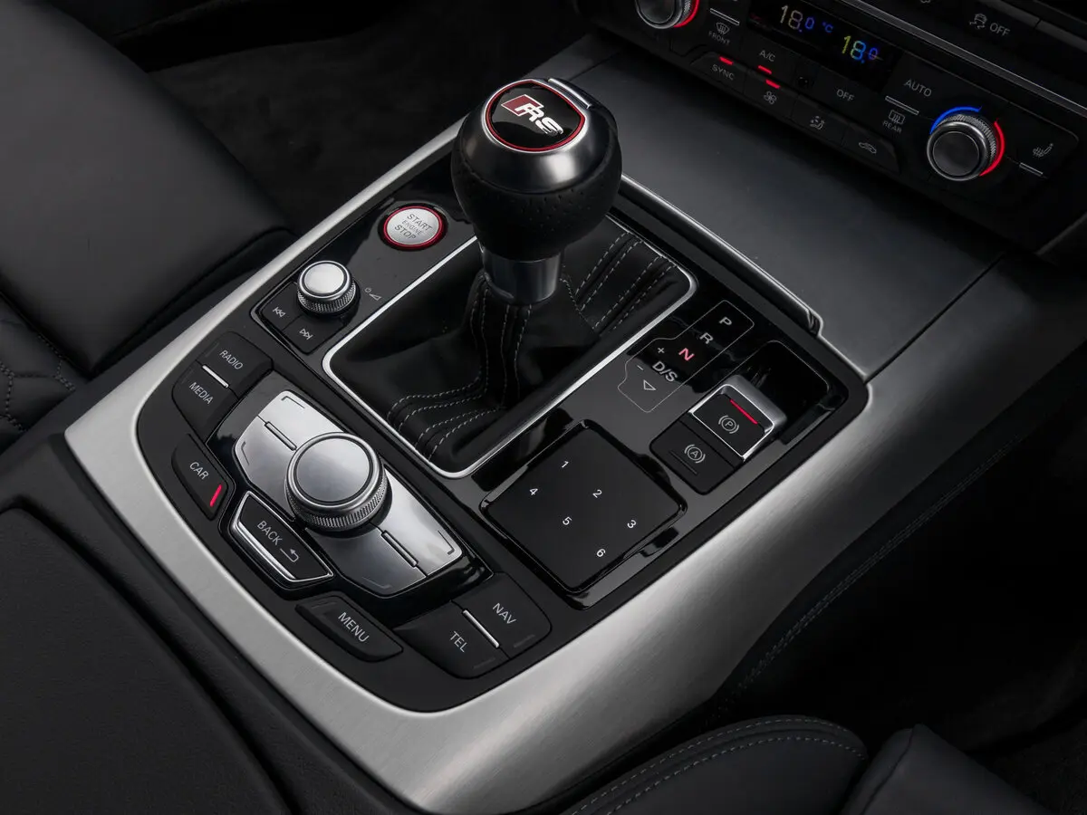 Audi RS 7 I (4G) Рестайлинг Лифтбек Sportback — сүрөт 11