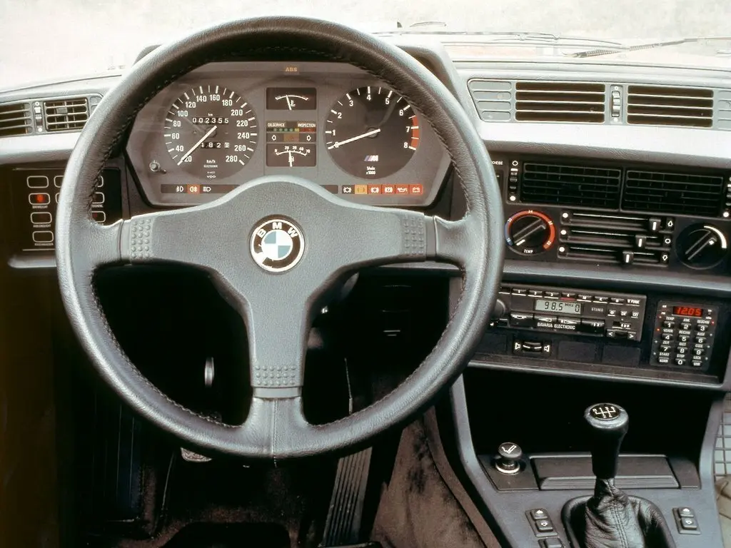 BMW M6 I (E24) Купе — сүрөт 7