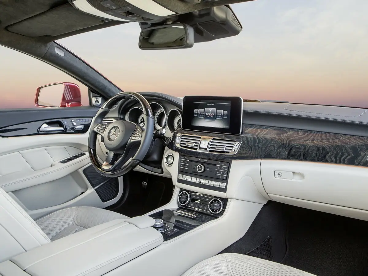 Mercedes-Benz CLS II (C218) Рестайлинг Седан — фото 6