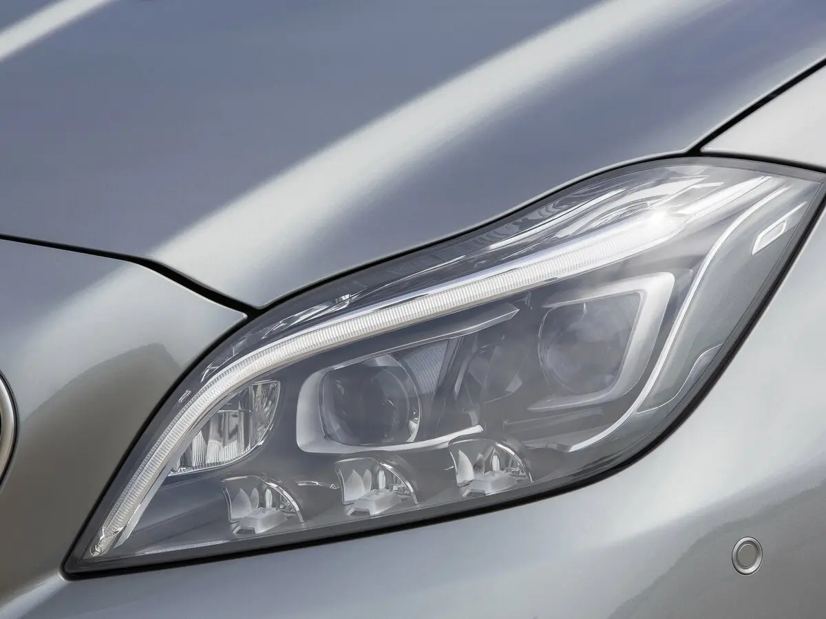 Mercedes-Benz CLS AMG II (W218) Рестайлинг Универсал 5 дв. — photo 11