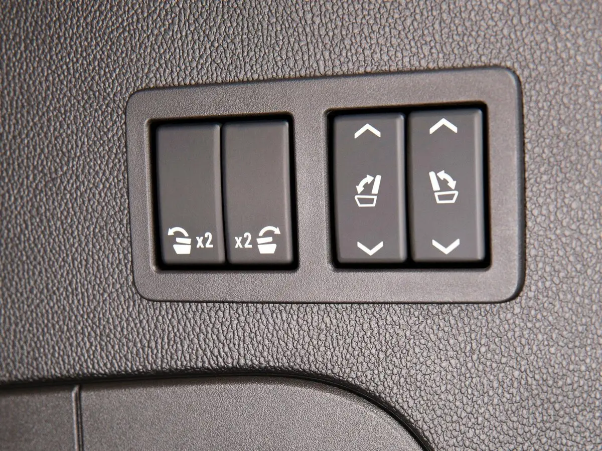 Chevrolet Tahoe IV Внедорожник 5 дв. — photo 12