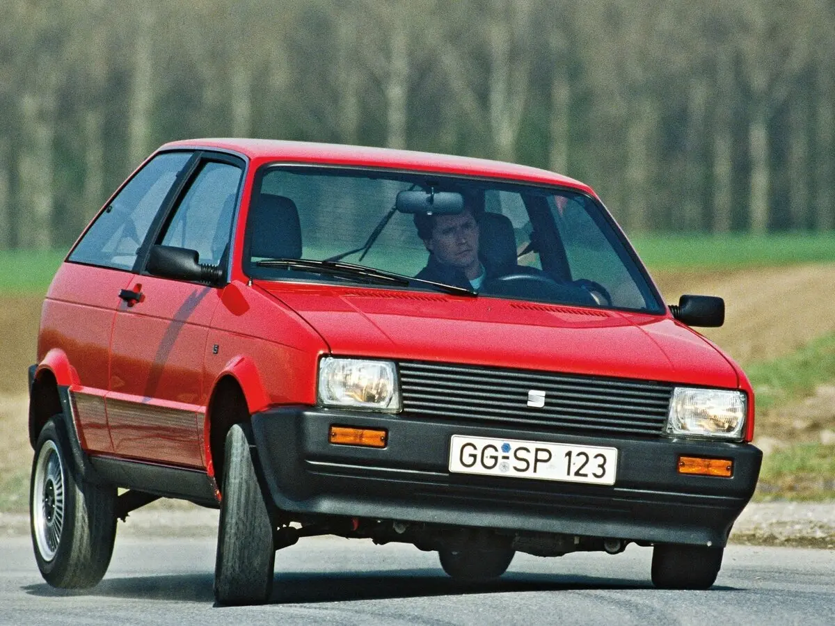 SEAT Ibiza I Хэтчбек 3 дв.