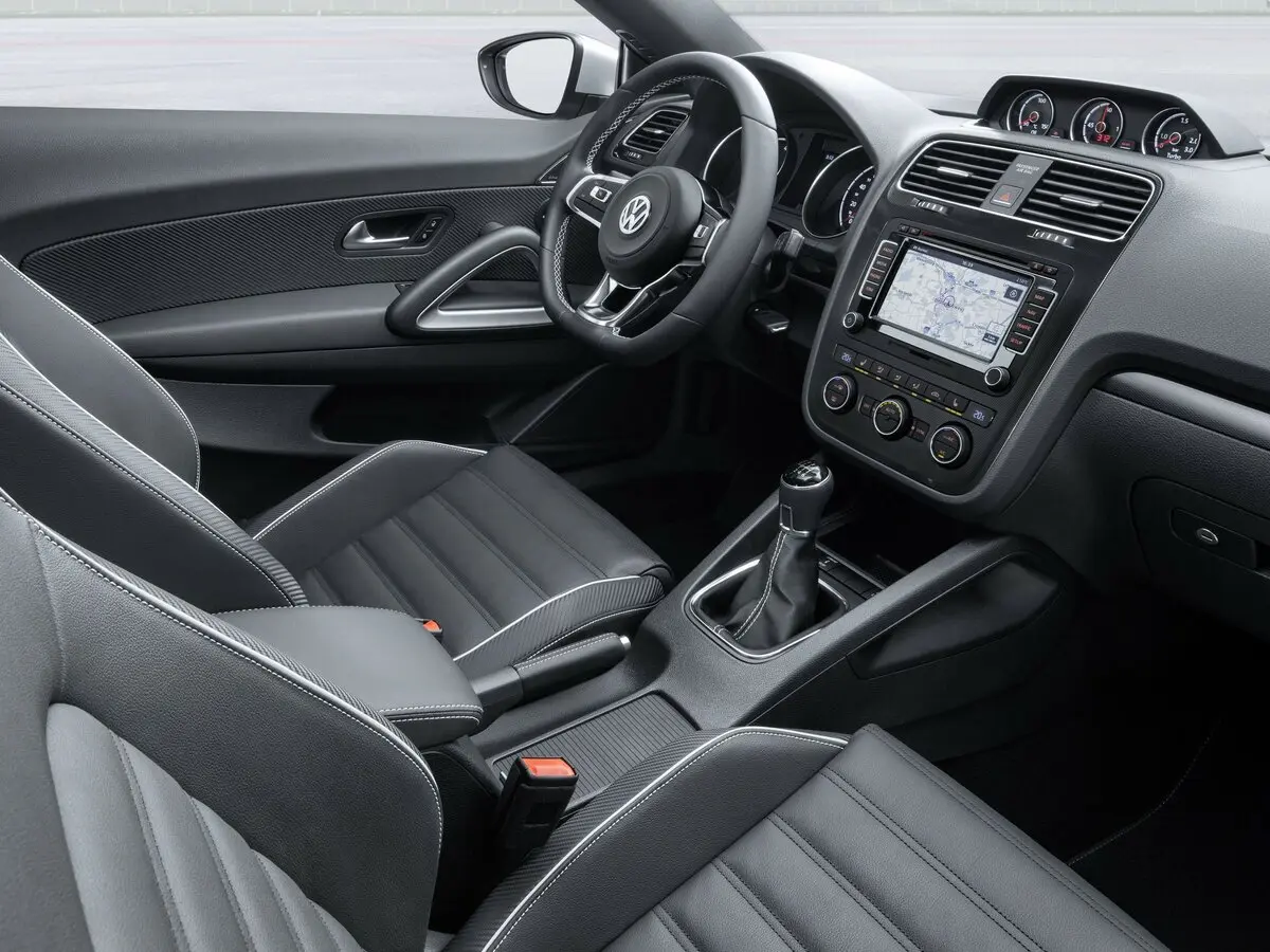 Volkswagen Scirocco III Рестайлинг Хэтчбек 3 дв. — 照片 7