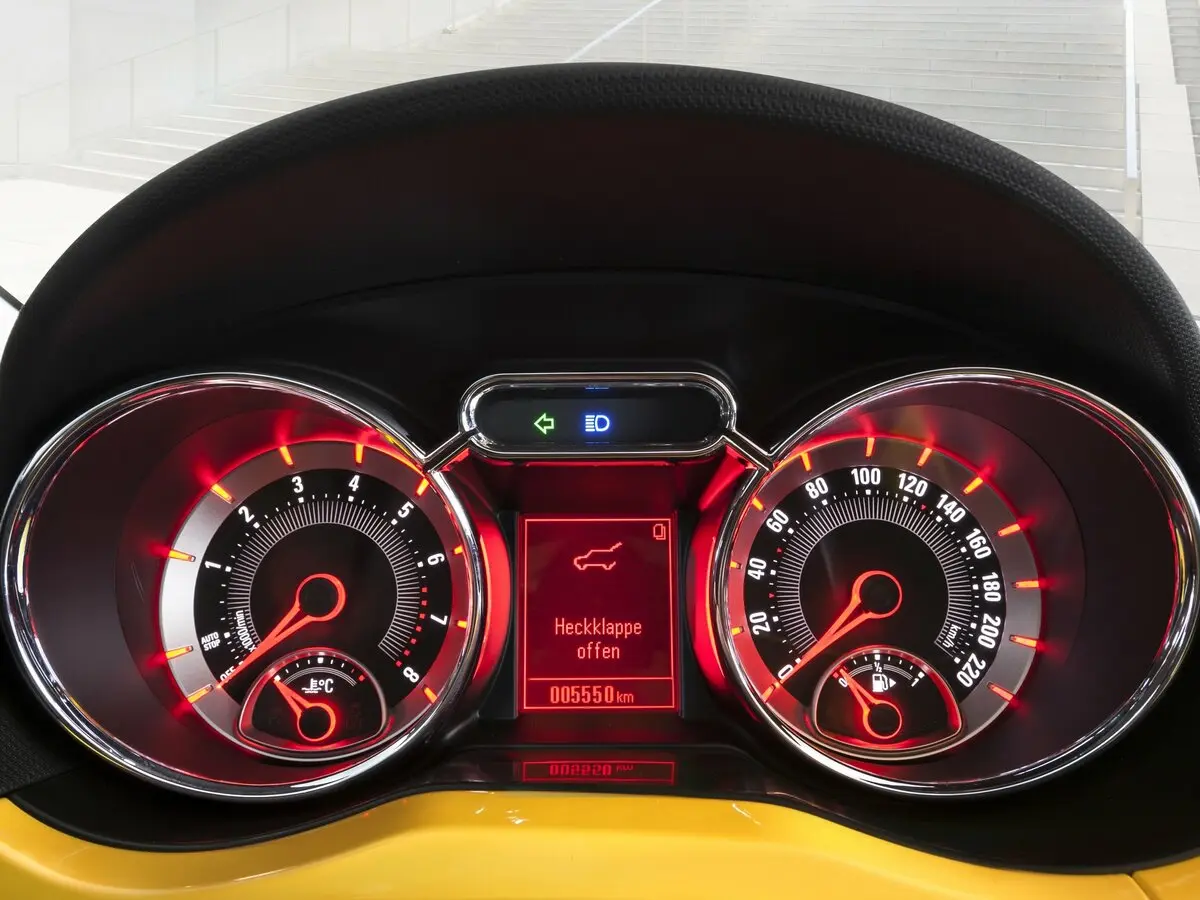 Opel Adam I Хэтчбек 3 дв. Rocks — сүрөт 9