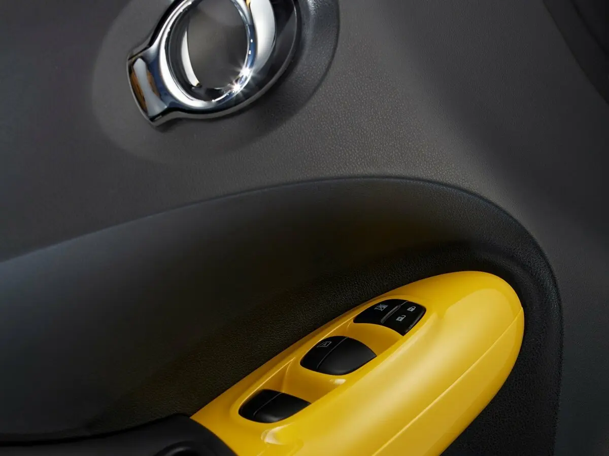 Nissan Juke I Рестайлинг Внедорожник 5 дв. — photo 10