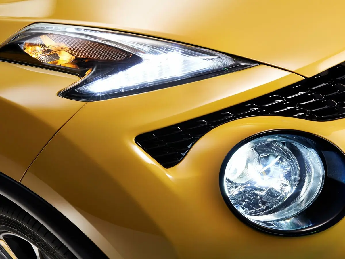 Nissan Juke I Рестайлинг Внедорожник 5 дв. — photo 14