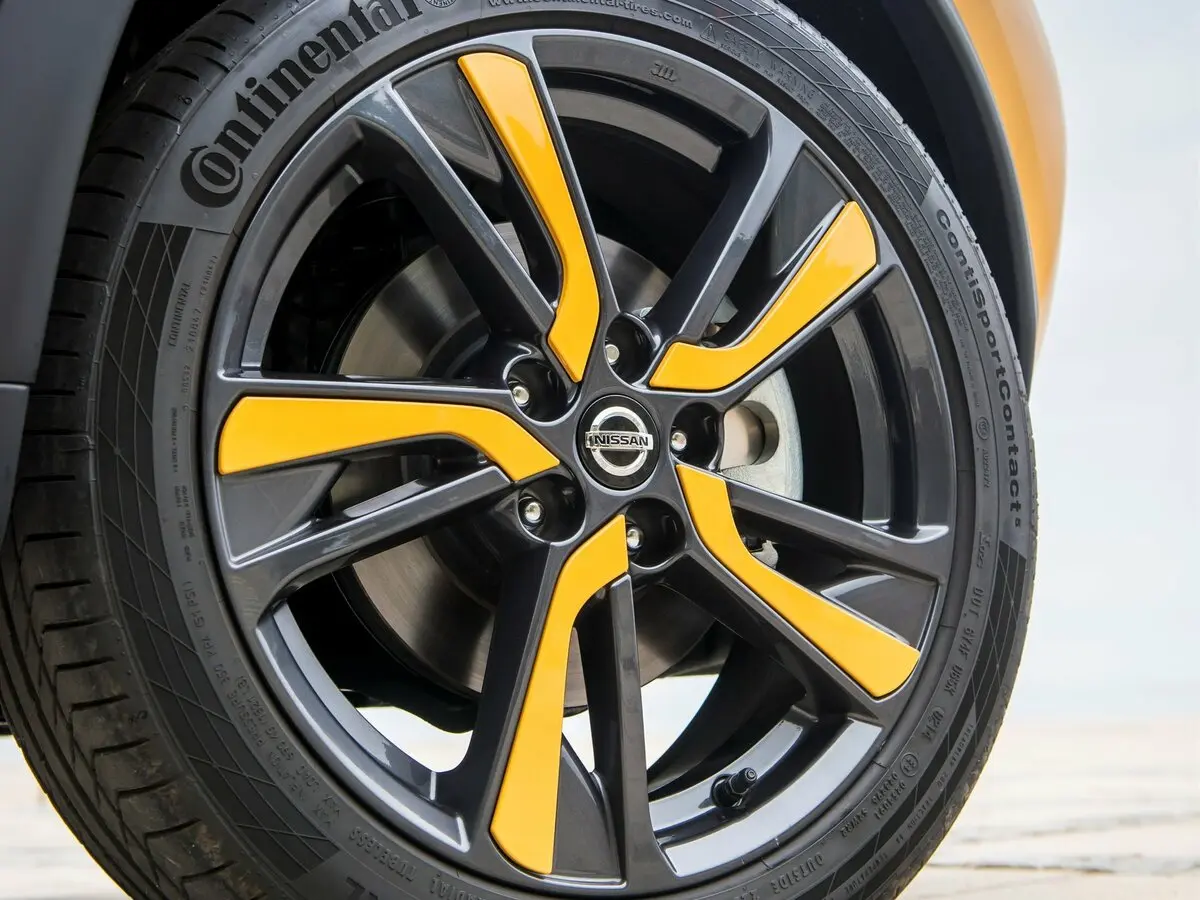 Nissan Juke I Рестайлинг Внедорожник 5 дв. — photo 18
