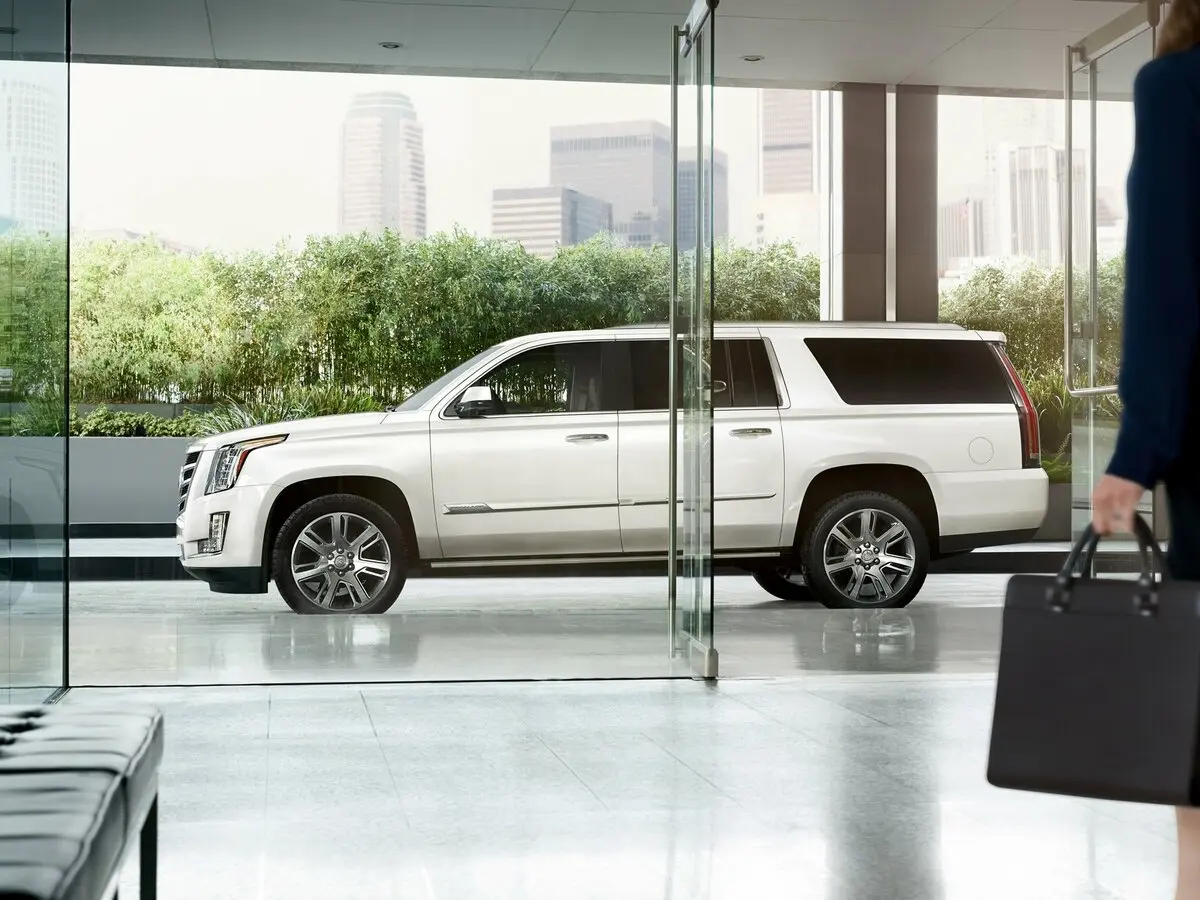 Cadillac Escalade IV Внедорожник 5 дв. ESV — сүрөт 2
