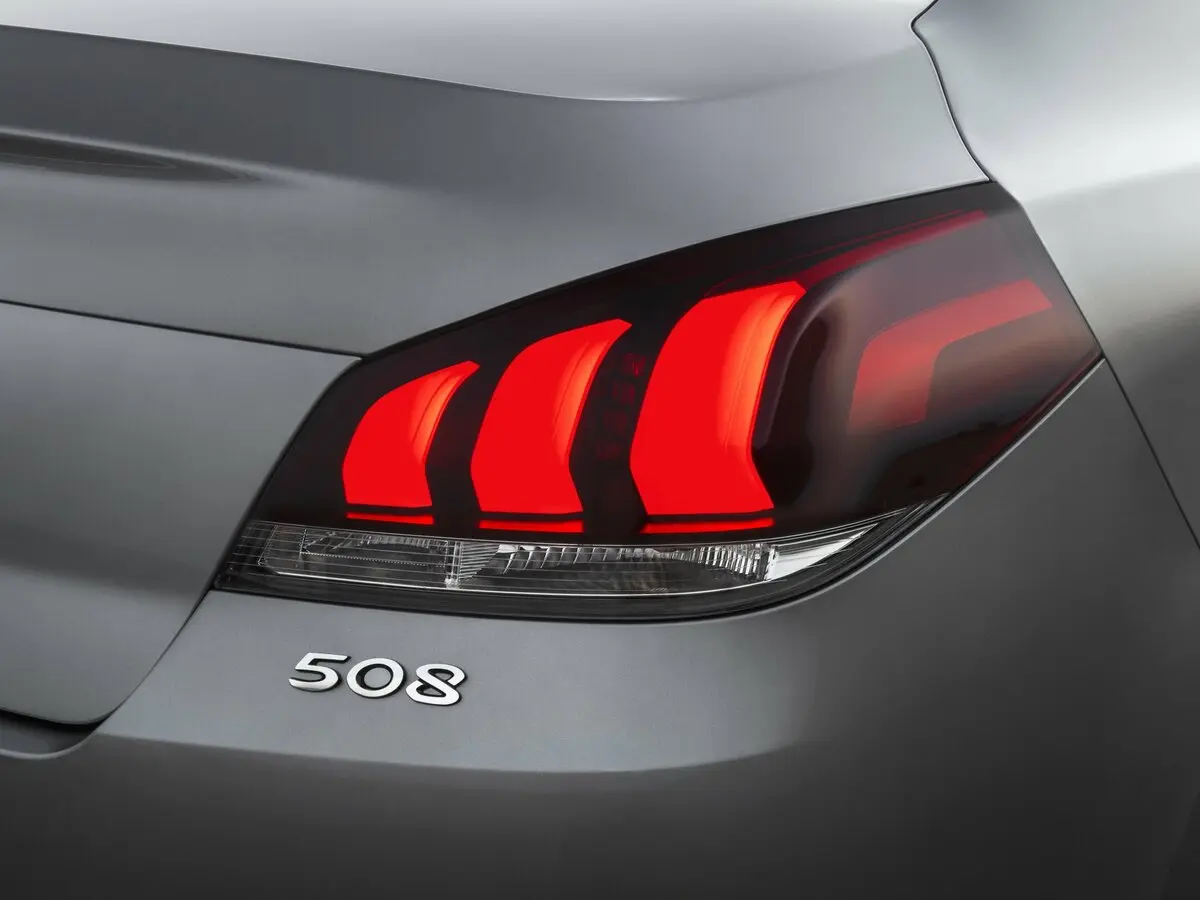 Peugeot 508 I Рестайлинг Седан — сүрөт 12