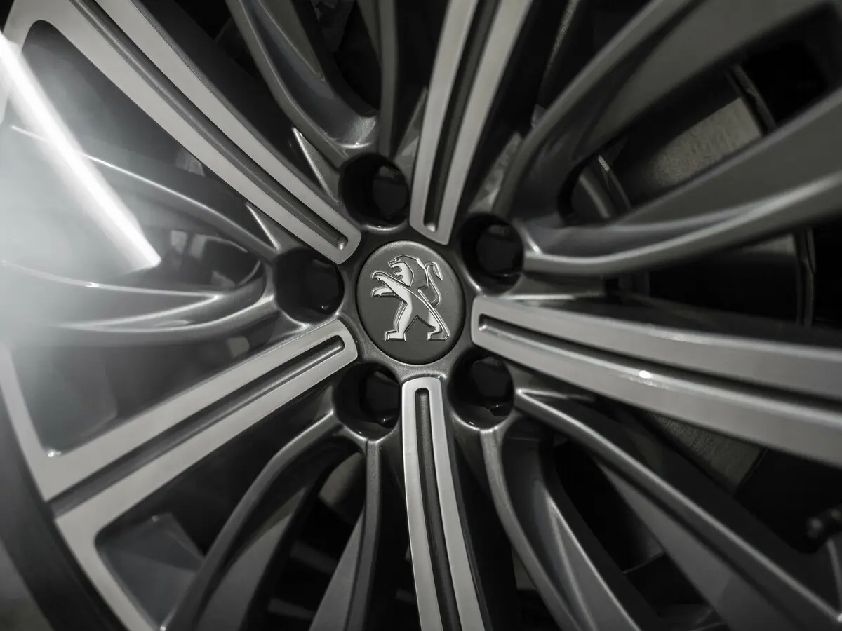 Peugeot 508 I Рестайлинг Седан — сүрөт 15