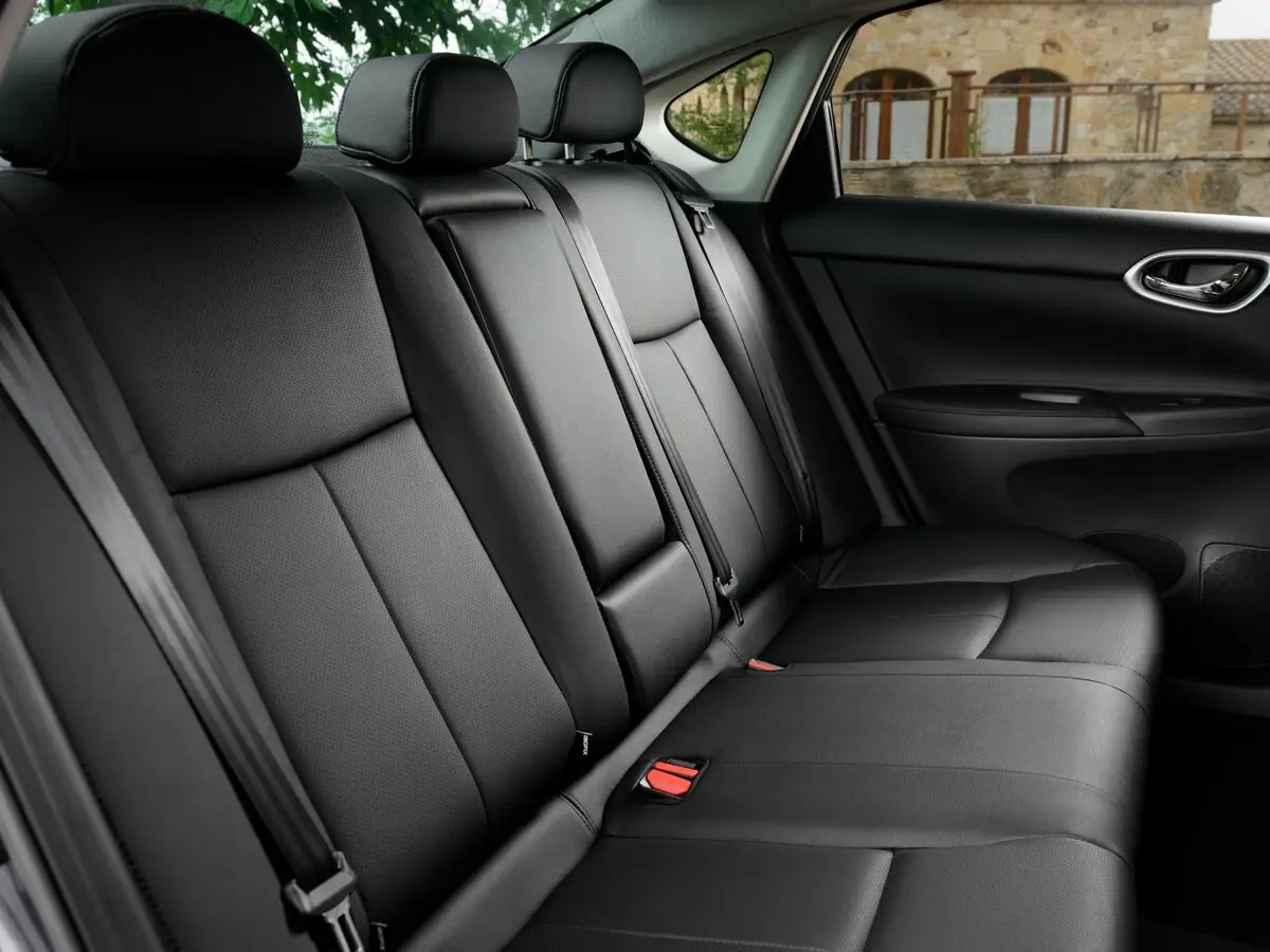 Nissan Sentra VII (B17) Седан — сүрөт 9