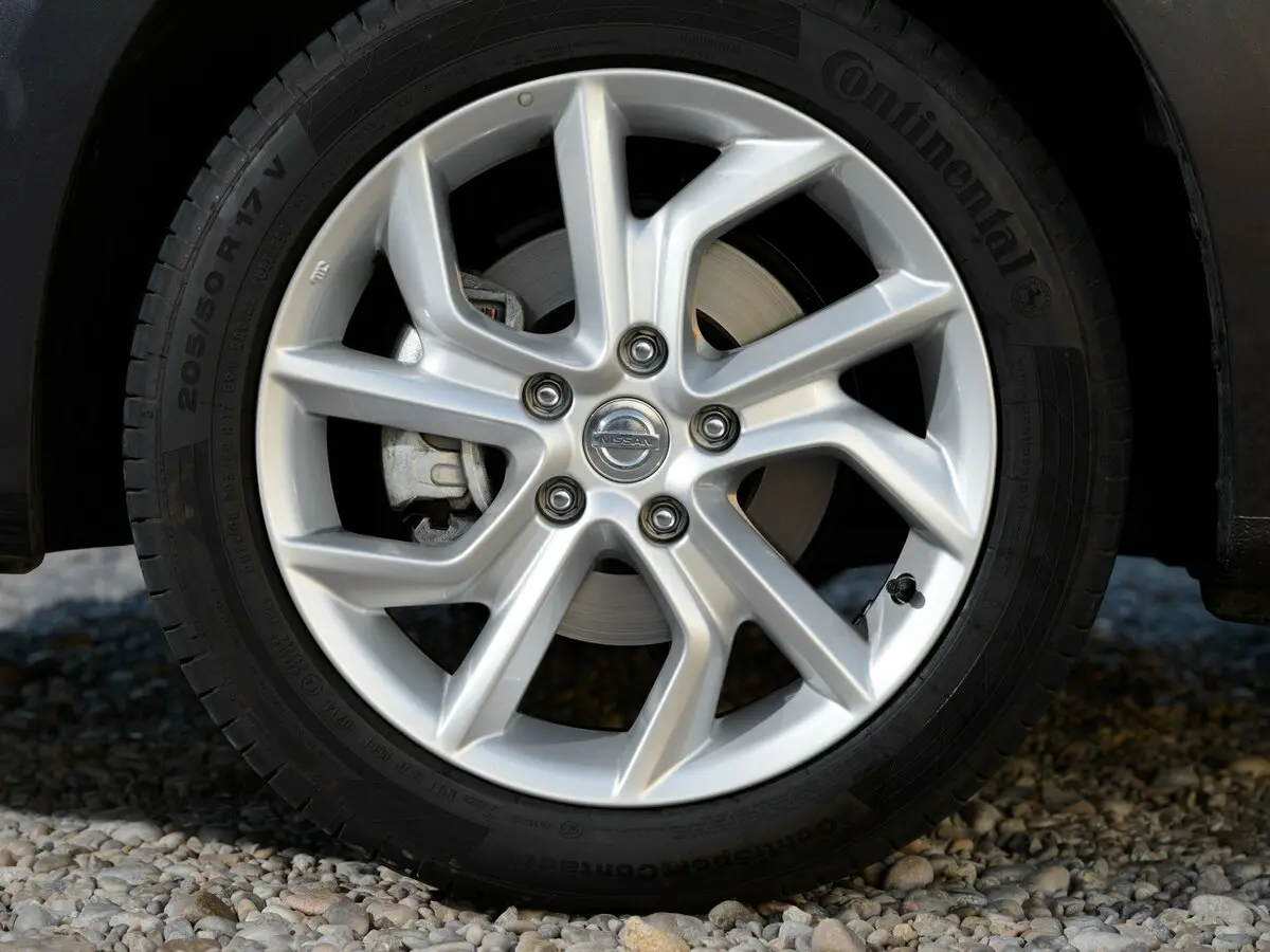 Nissan Sentra VII (B17) Седан — сүрөт 17
