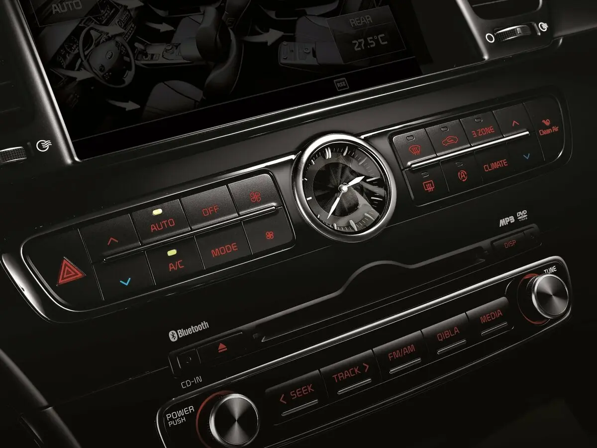 Kia Quoris I Рестайлинг Седан — сүрөт 14