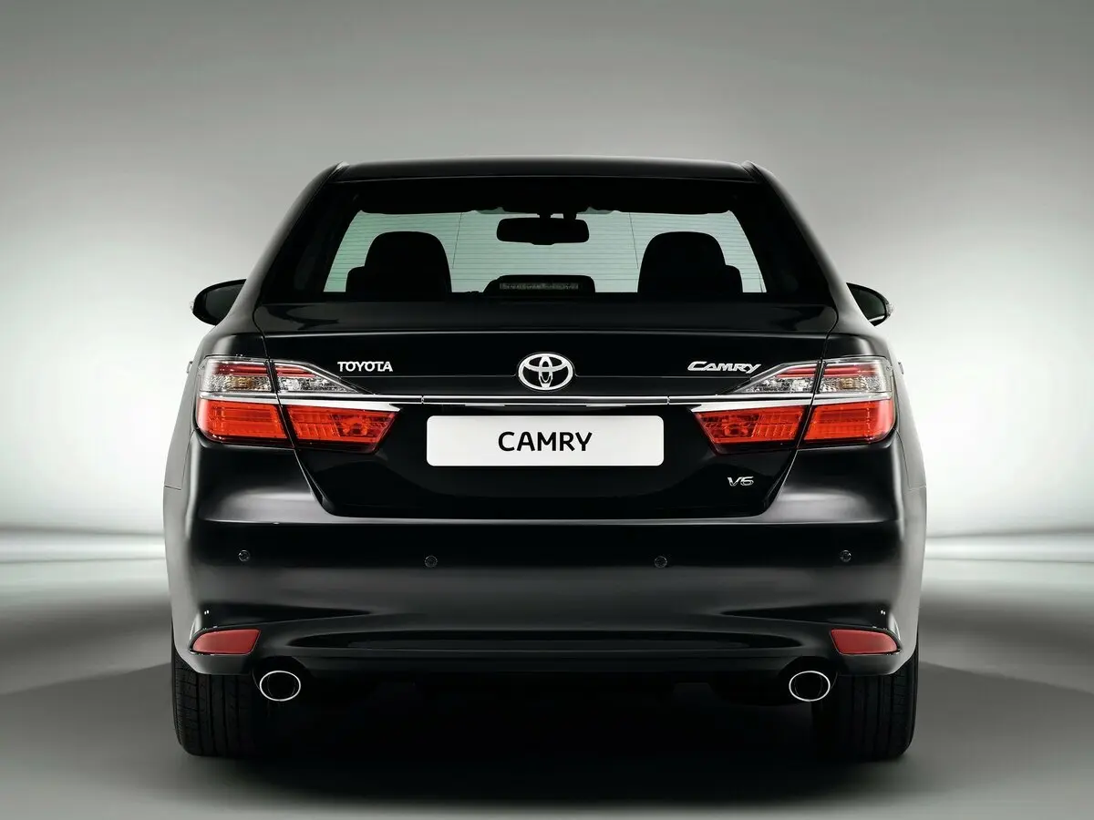 Toyota Camry VII (XV50) Рестайлинг Седан — сүрөт 4