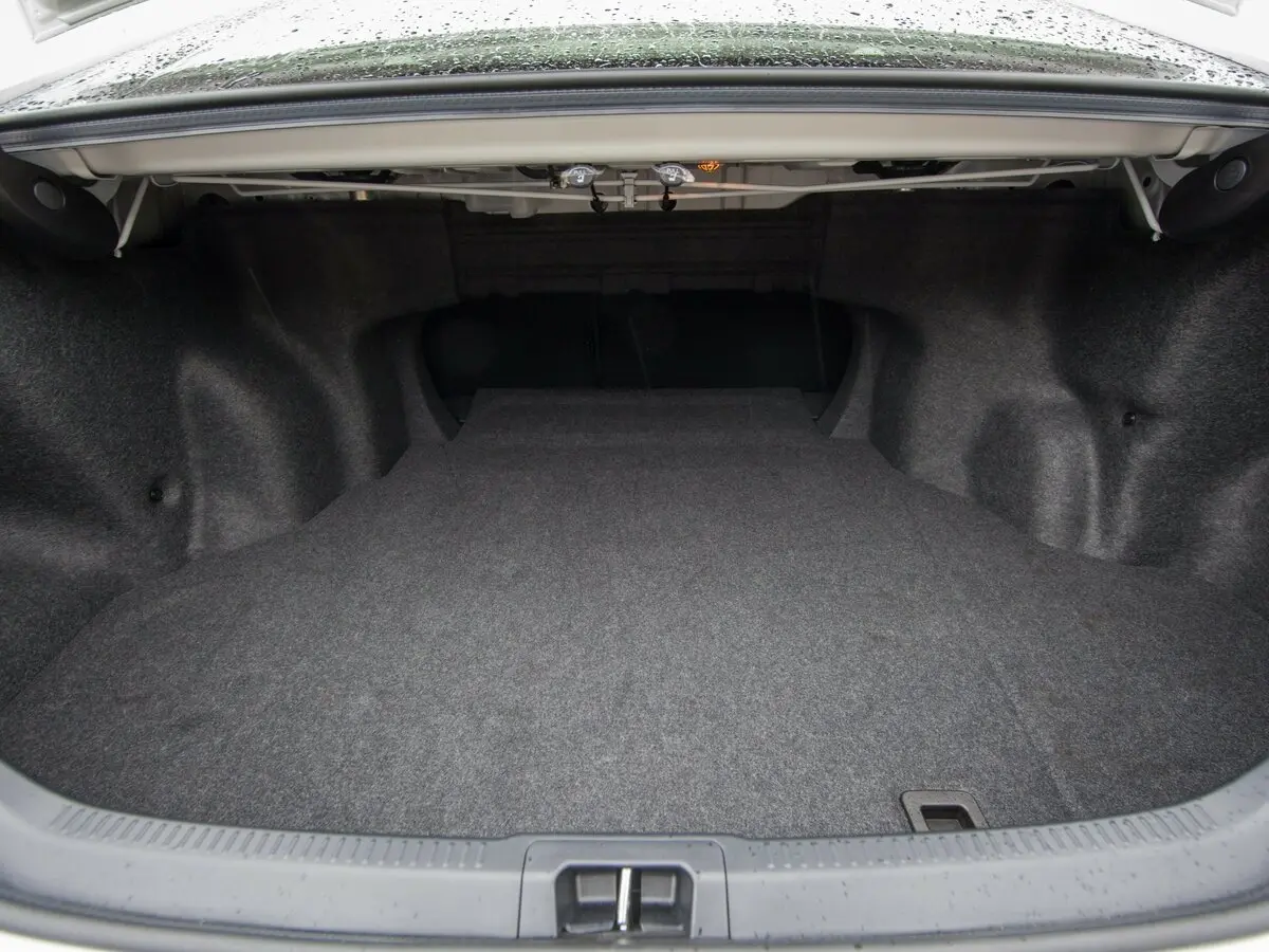 Toyota Camry VII (XV50) Рестайлинг Седан — сүрөт 15