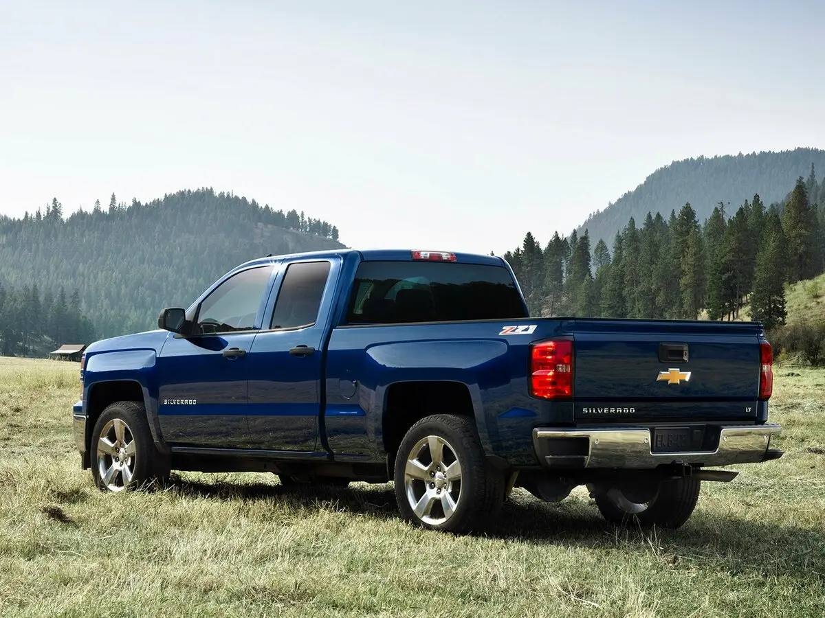 Chevrolet Silverado III (K2XX) Пикап Полуторная кабина Double Cab — сүрөт 5
