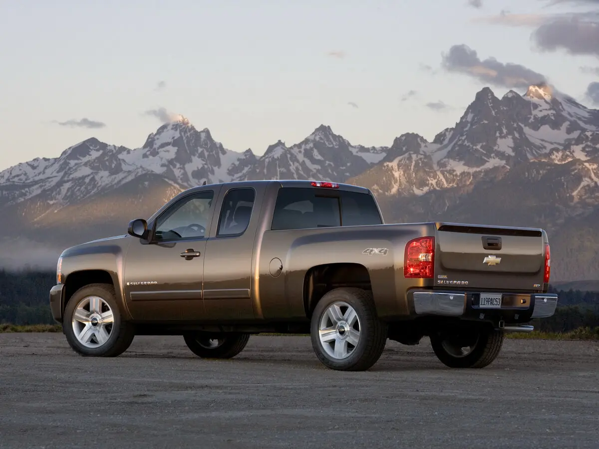 Chevrolet Silverado II (GMT900) Пикап Полуторная кабина Extended Cab — сүрөт 5