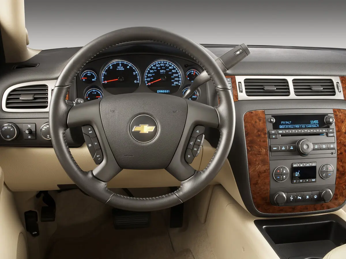 Chevrolet Silverado II (GMT900) Пикап Полуторная кабина Extended Cab — сүрөт 9