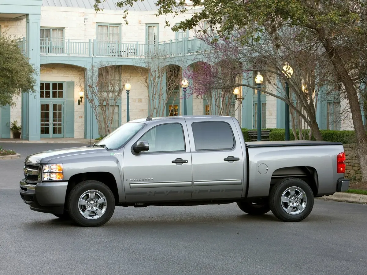 Chevrolet Silverado II (GMT900) Пикап Двойная кабина Crew Cab — сүрөт 2
