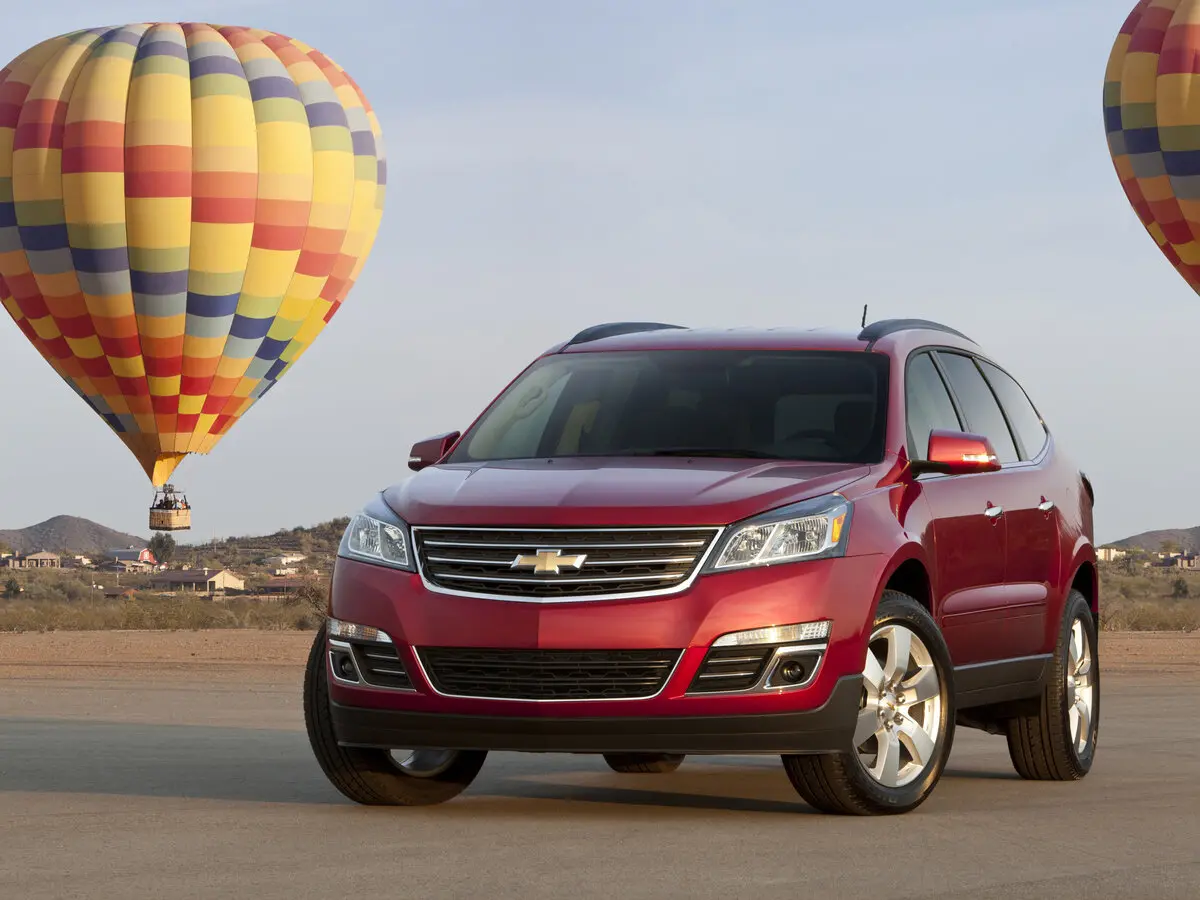 Chevrolet Traverse I Рестайлинг Внедорожник 5 дв. — photo 3