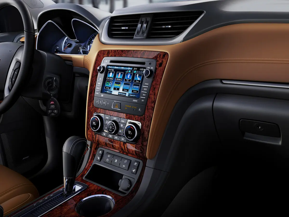 Chevrolet Traverse I Рестайлинг Внедорожник 5 дв. — photo 5