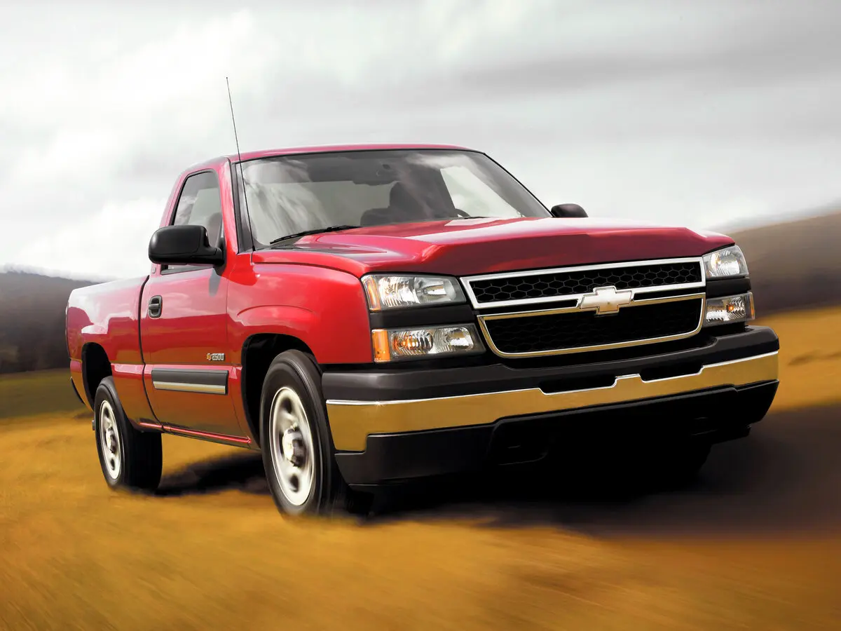 Chevrolet Silverado I (GMT800) Рестайлинг Пикап Одинарная кабина Regular Cab — 照片 4