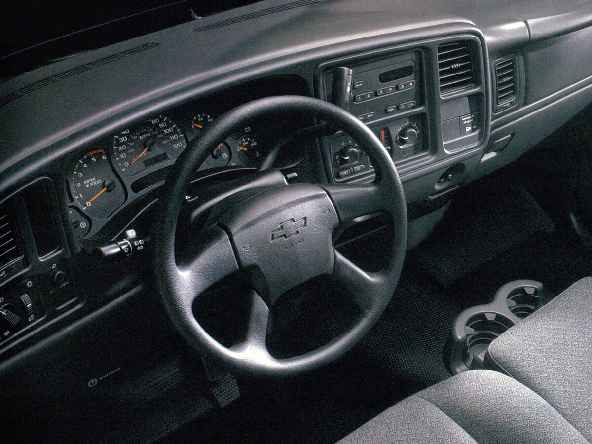 Chevrolet Silverado I (GMT800) Рестайлинг Пикап Одинарная кабина Regular Cab