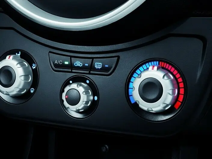 Lifan Smily I Рестайлинг (330) Хэтчбек 5 дв. — сүрөт 10