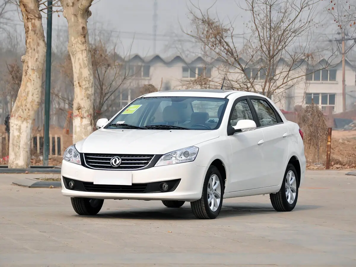 Dongfeng S30 2013 – 2017