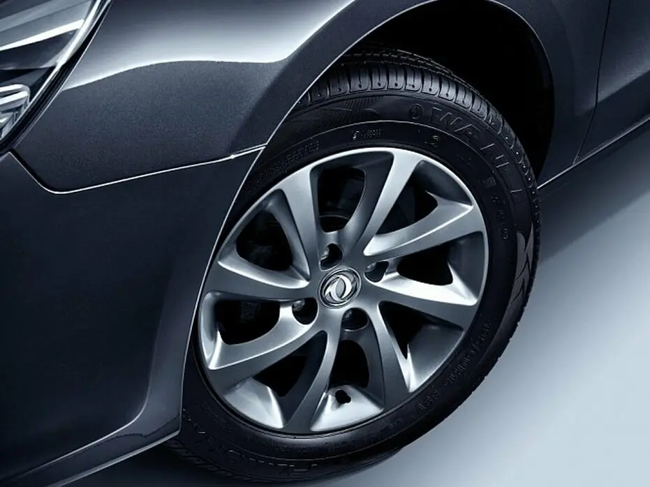 Dongfeng S30 2013 – 2017 Седан — сүрөт 10