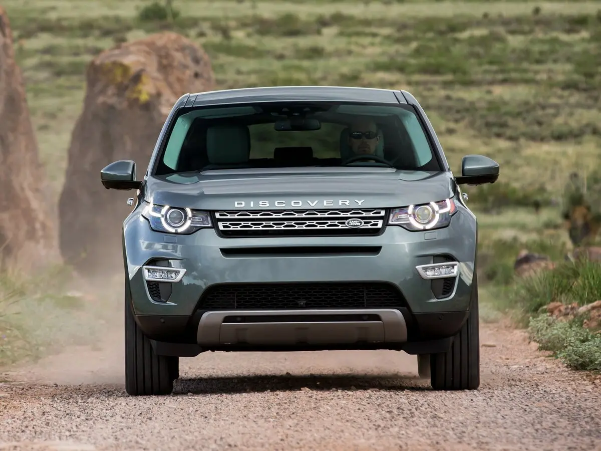 Land Rover Discovery Sport I Внедорожник 5 дв. — photo 3