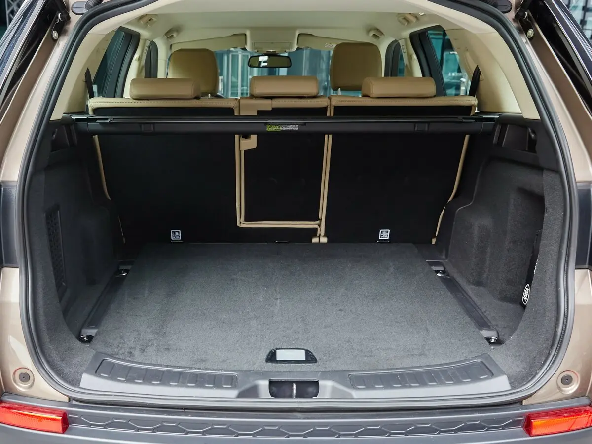 Land Rover Discovery Sport I Внедорожник 5 дв. — photo 12
