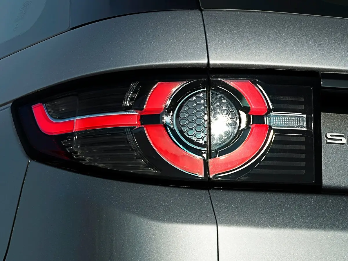 Land Rover Discovery Sport I Внедорожник 5 дв. — photo 15
