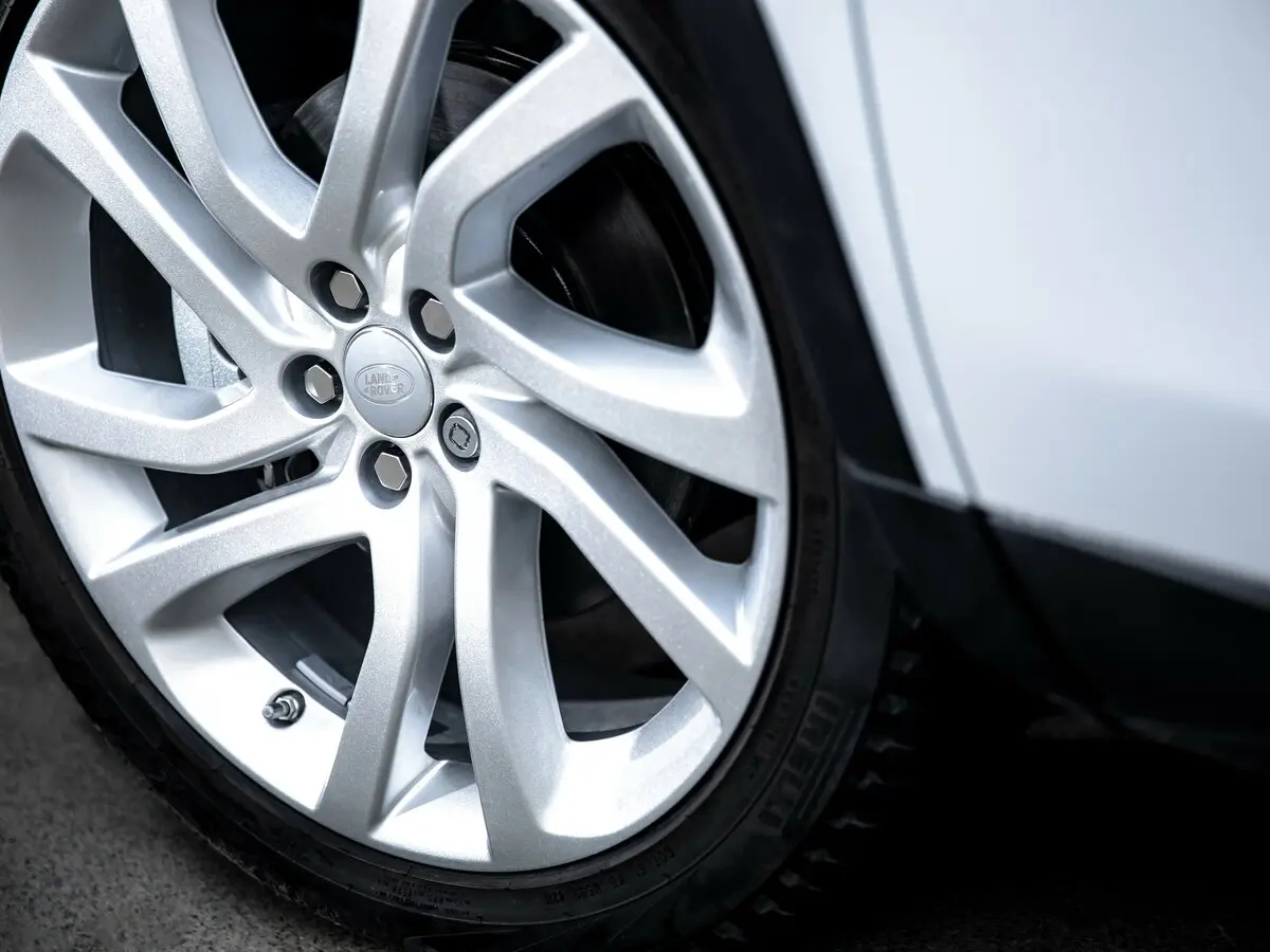 Land Rover Discovery Sport I Внедорожник 5 дв. — photo 18
