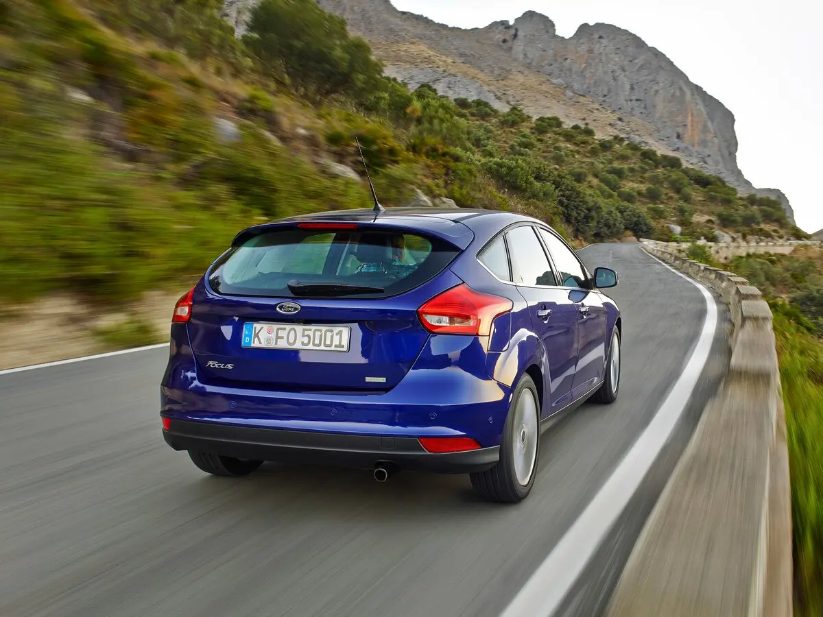 Ford Focus III Рестайлинг Хэтчбек 5 дв. — фото 4