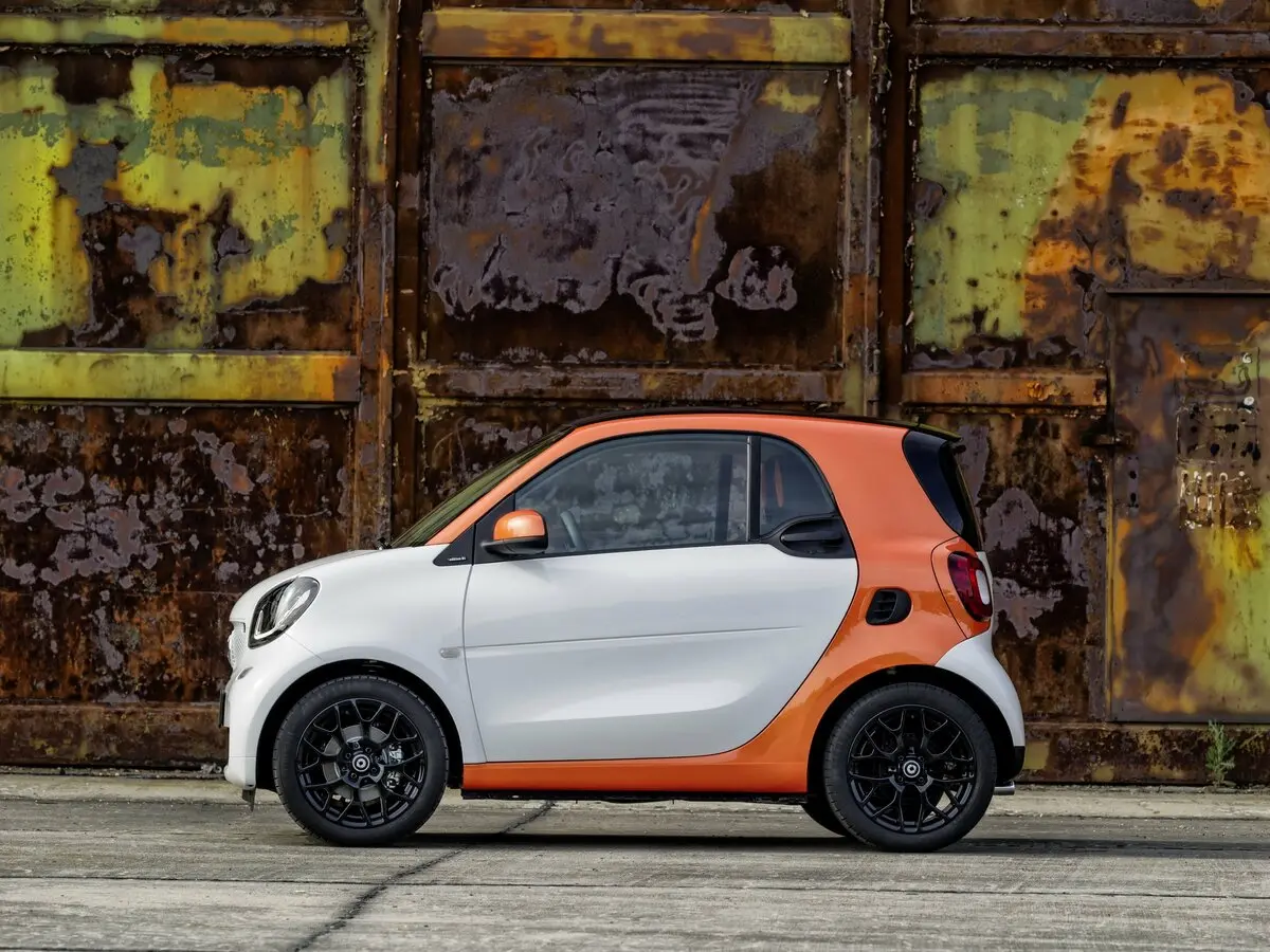 Smart Fortwo III Хэтчбек 3 дв. — фото 2