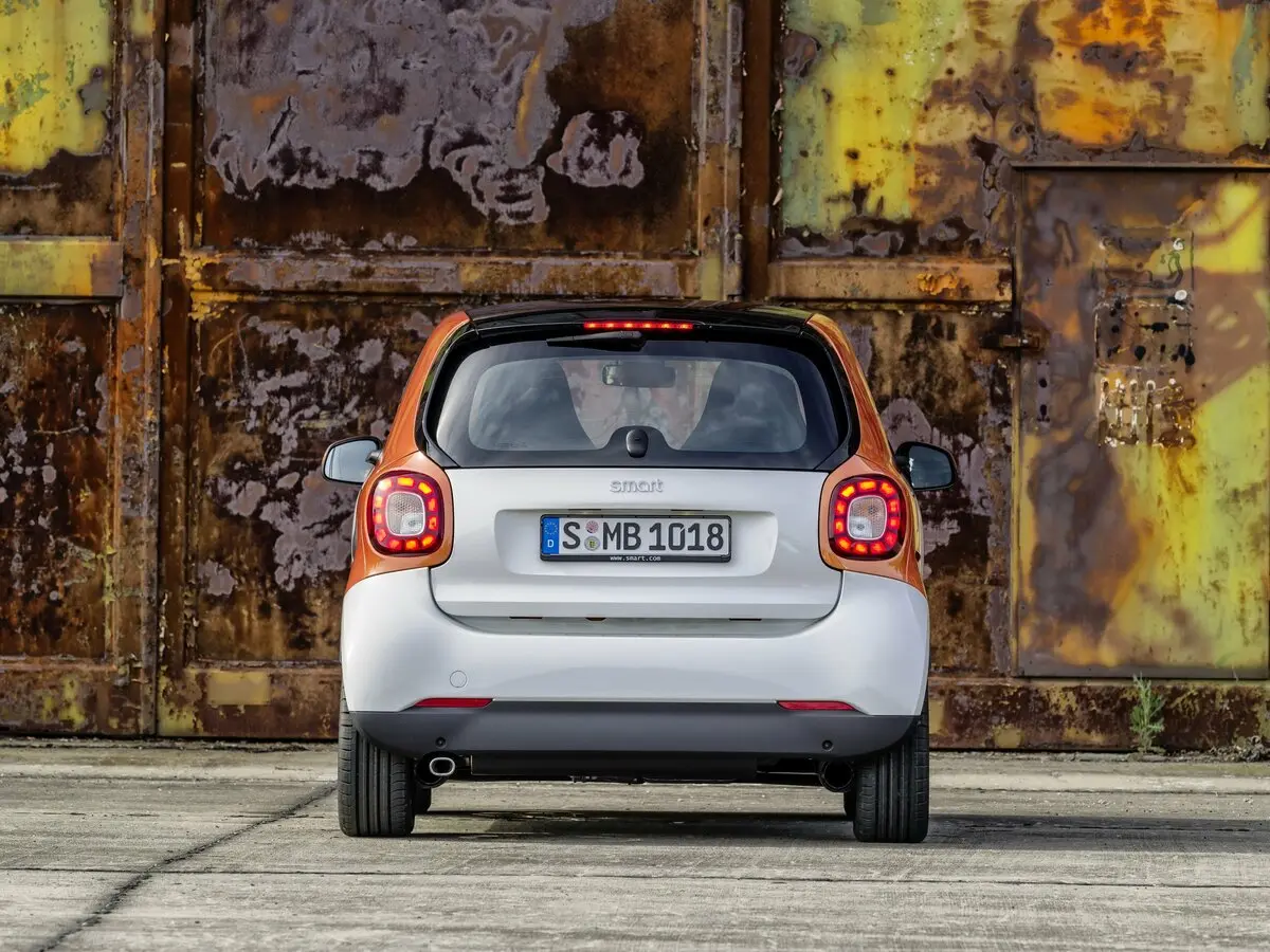 Smart Fortwo III Хэтчбек 3 дв. — фото 4