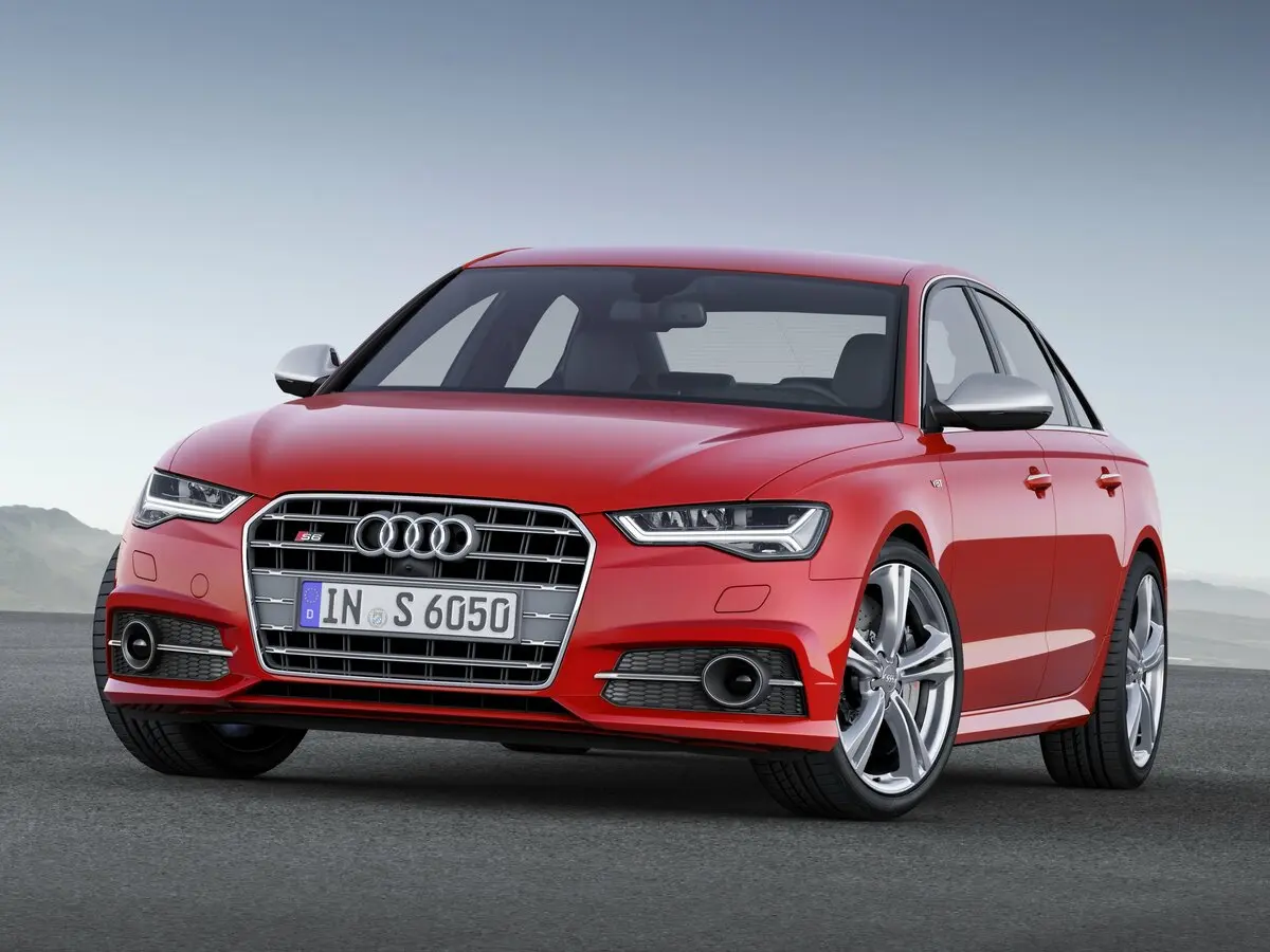 Audi S6 IV (C7) Рестайлинг Седан — 照片 3