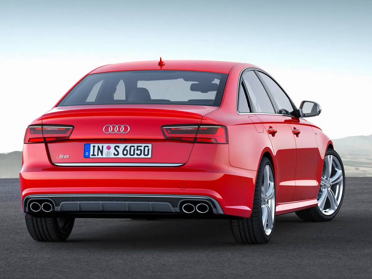 Audi S6 IV (C7) Рестайлинг Седан — 照片 4
