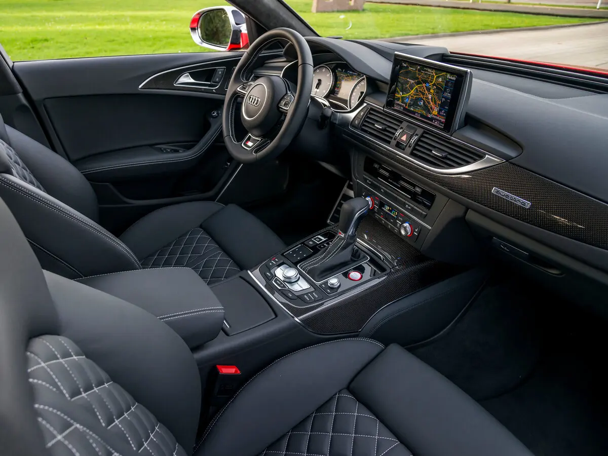 Audi S6 IV (C7) Рестайлинг Седан — 照片 8