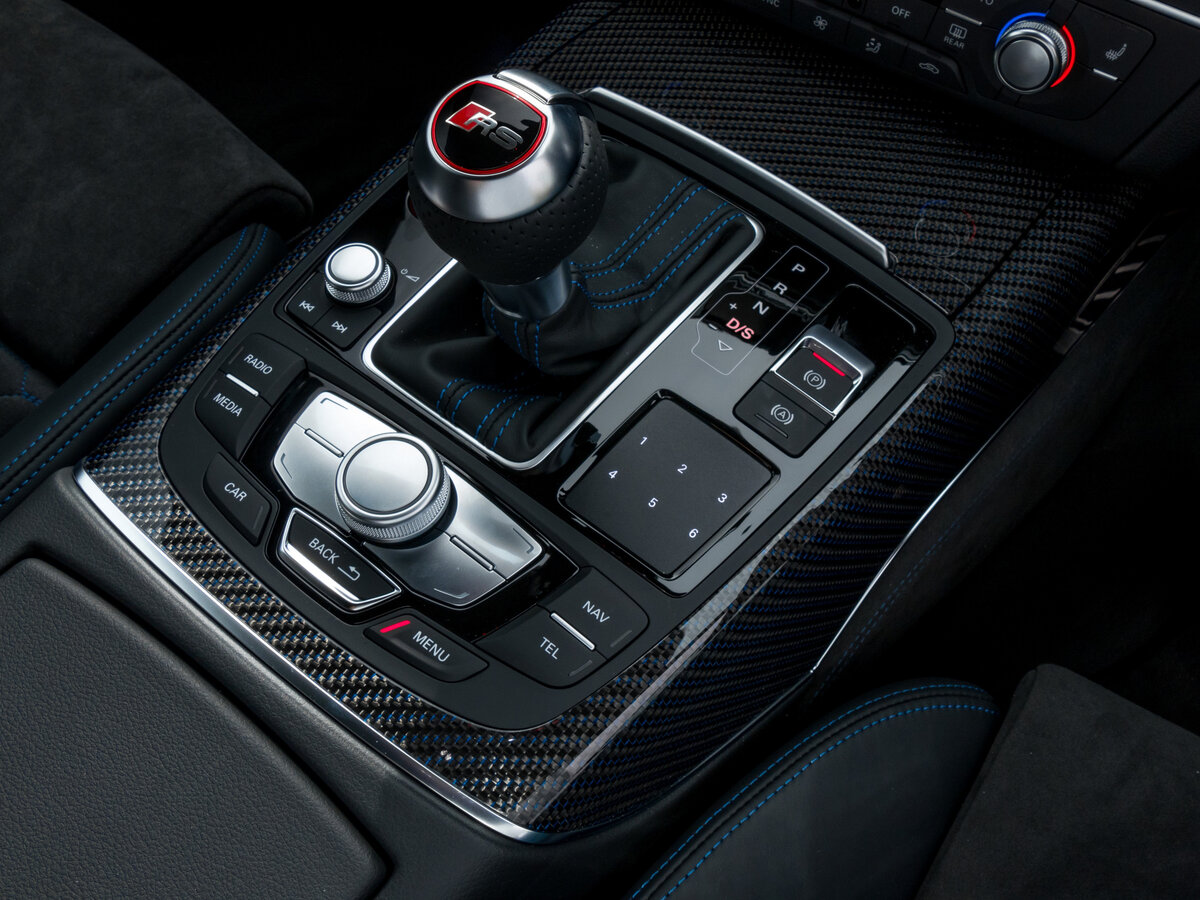 Audi RS 6 III (C7) Рестайлинг Универсал 5 дв.
