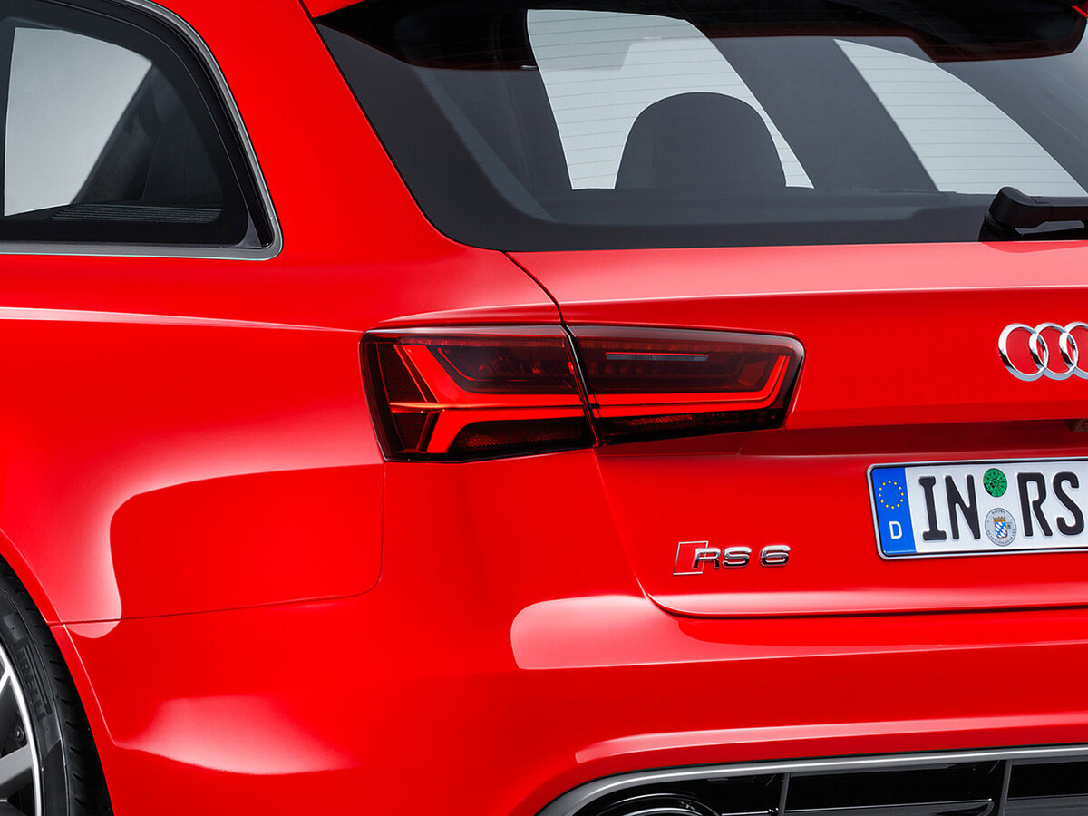 Audi RS 6 III (C7) Рестайлинг Универсал 5 дв.