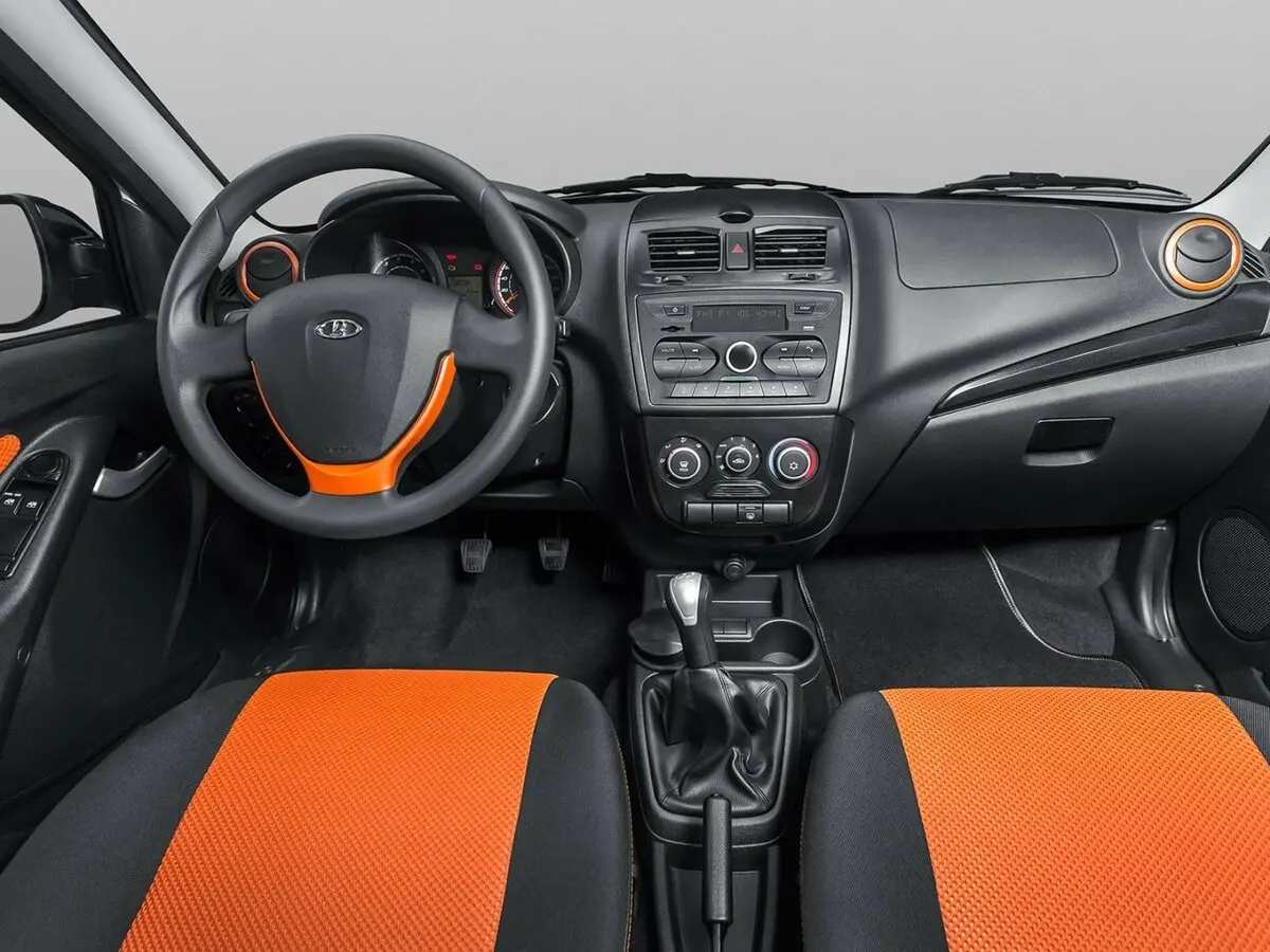 Lada (ВАЗ) Kalina II Универсал 5 дв. Cross — сүрөт 6