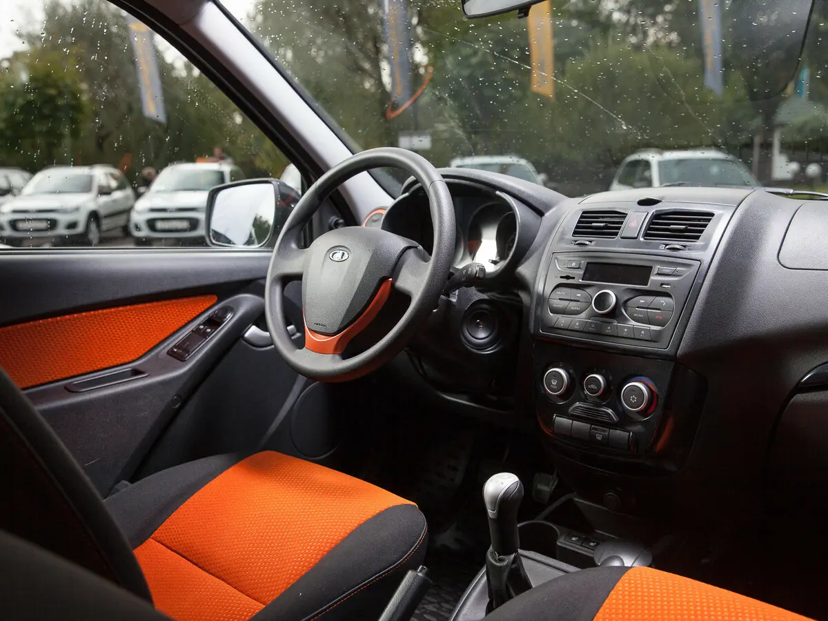 Lada (ВАЗ) Kalina II Универсал 5 дв. Cross — сүрөт 7