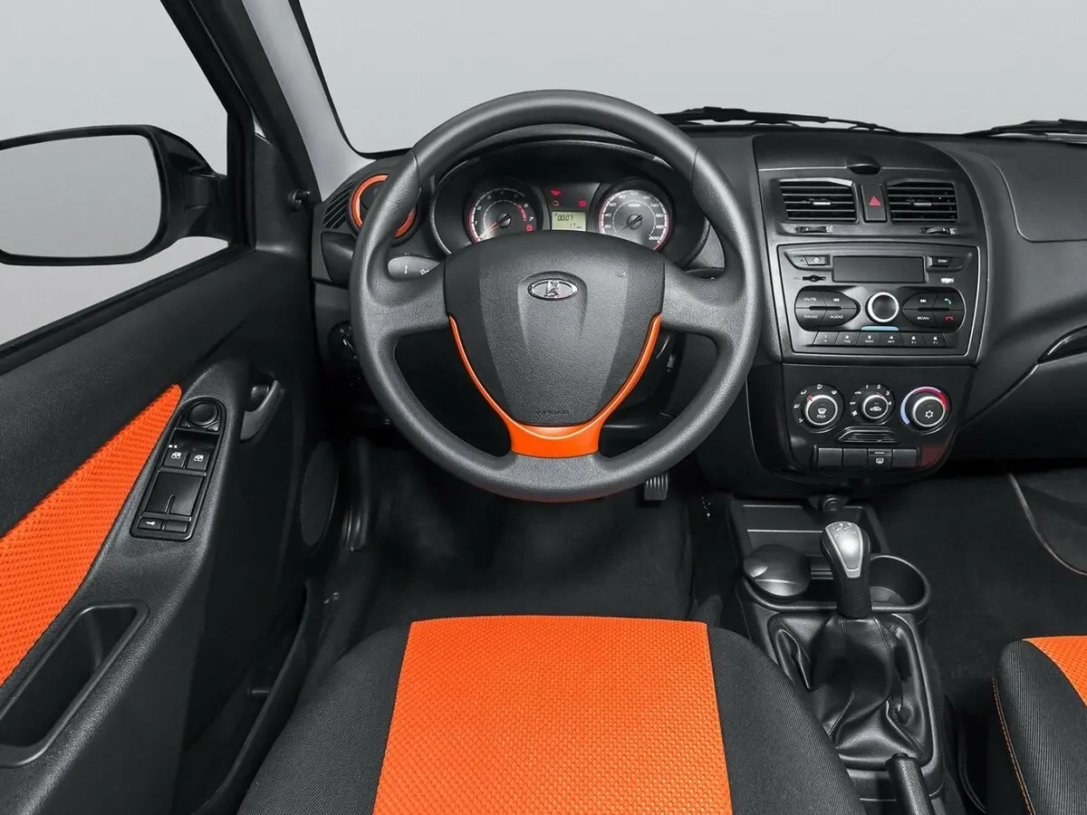 Lada (ВАЗ) Kalina II Универсал 5 дв. Cross — сүрөт 10