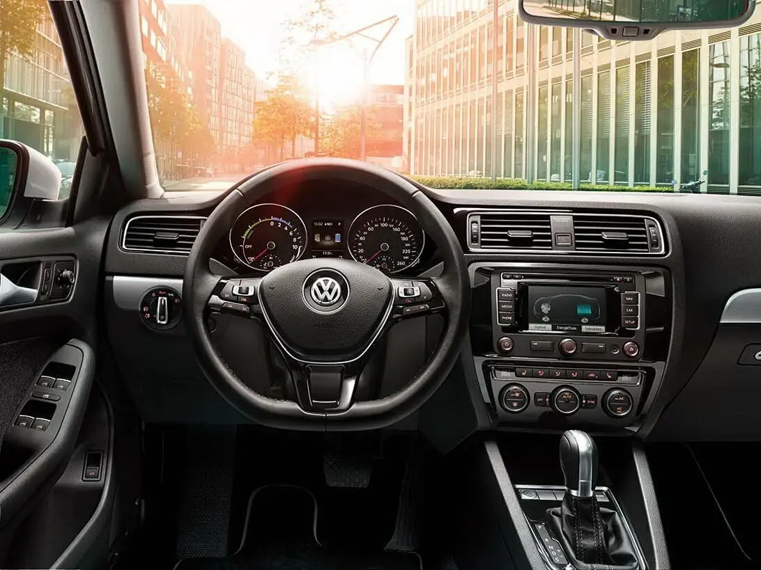 Volkswagen Jetta VI Рестайлинг Седан — фото 5