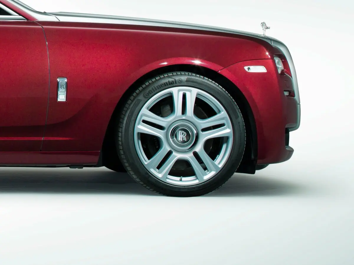 Rolls-Royce Ghost I Рестайлинг (Series II) Седан — фото 12