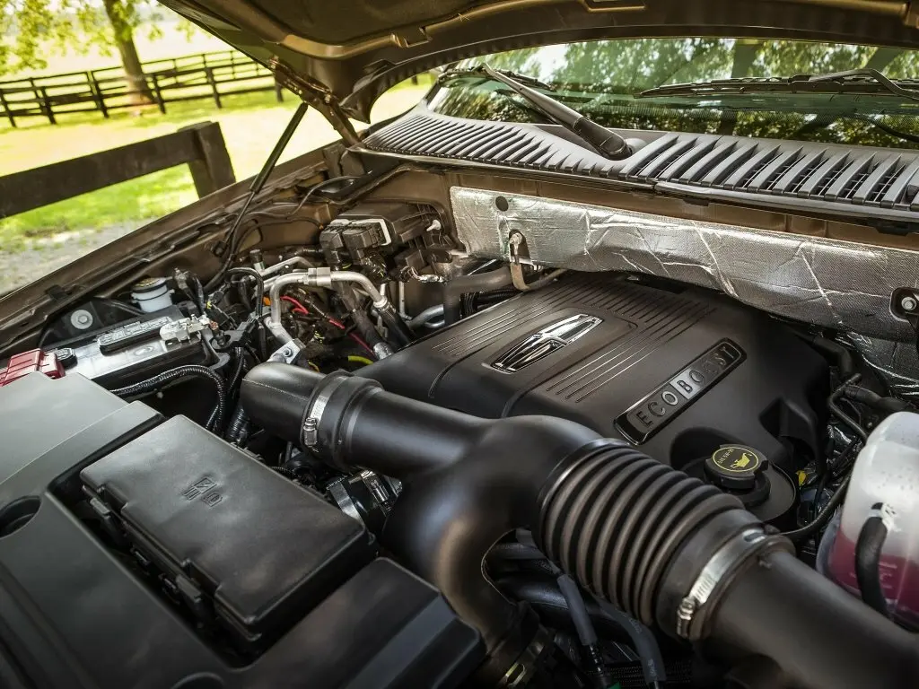 Lincoln Navigator III Рестайлинг Внедорожник 5 дв. — сүрөт 13